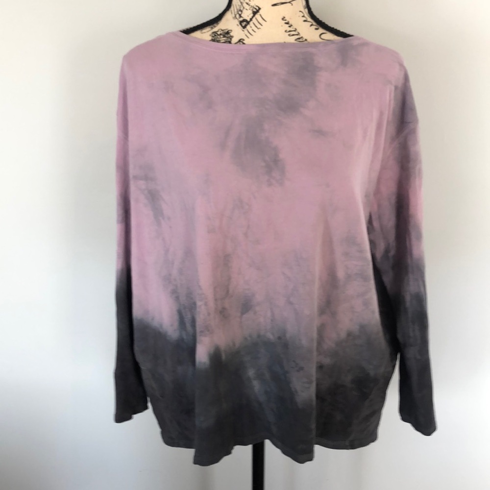 Lululemon shirt. Size 8/10